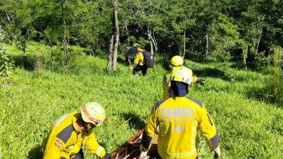 Bombeiros resgatam homem ferido em trilha no interior de Xanxerê