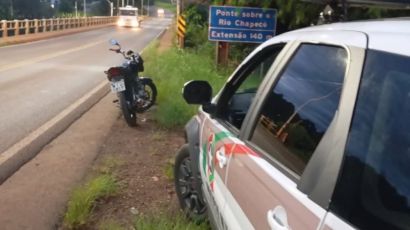 Polícia Militar recupera motocicleta furtada e prende duas pessoas em Abelardo Luz