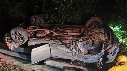 Colisão entre caminhonete e caminhão é registrada na BR-282 em Ponte Serrada