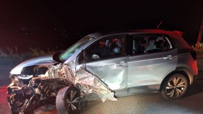 Colisão frontal entre dois veículos em Bom Jesus resulta em danos materiais