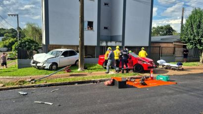 Colisão entre dois carros deixa três feridos em Xanxerê