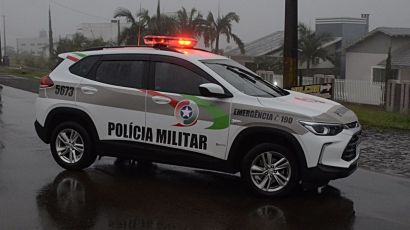 Homem é preso suspeito de importunação contra crianças em praça de Vargeão