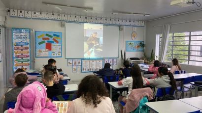 Alunos da EMEB Pequeno Príncipe participam de atividades voltadas à oralidade e comunicação