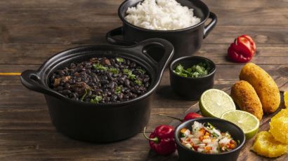 Feijoada reúne público e destina R$ 70 mil a entidades