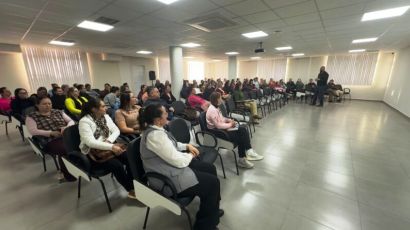 Secretaria de Saúde reúne profissionais em comemoração à Semana da Enfermagem