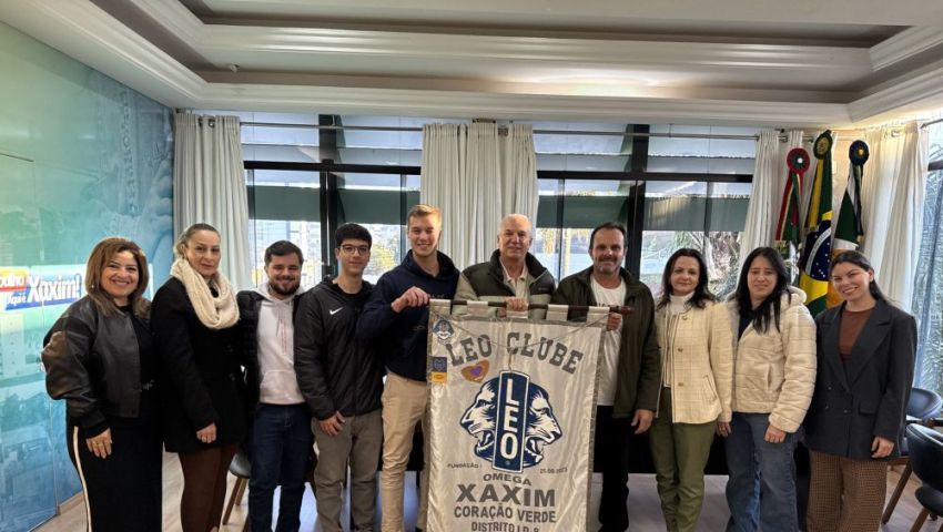 LEO Clube de Xaxim realiza doação ao Abrigo Municipal
