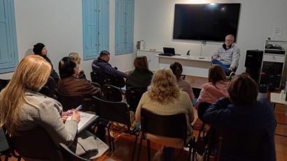 Secretaria de Esportes, Cultura e Lazer reúne artesãos para discutir projetos e eventos