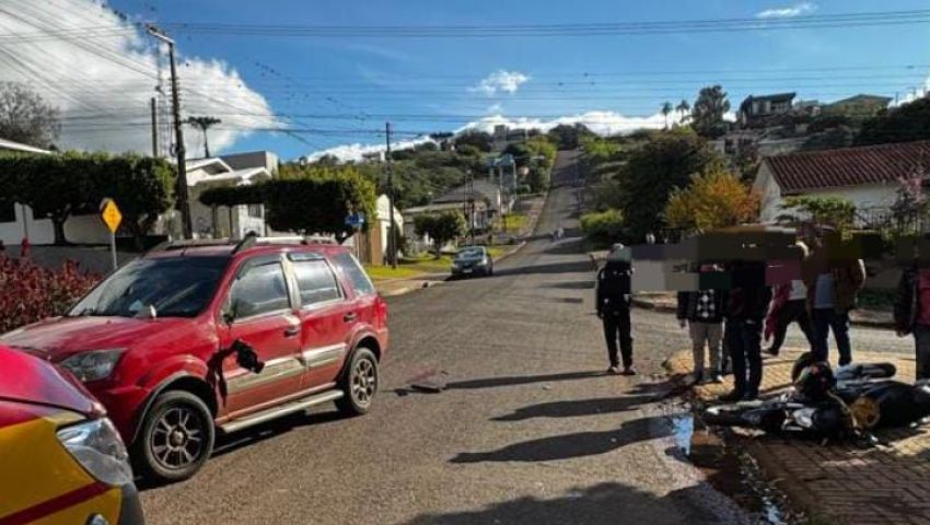Motociclista fica ferido após colisão com carro em Xanxerê