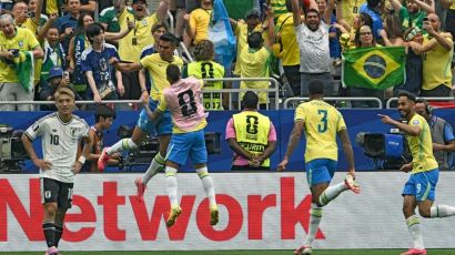 Brasil dá susto, mas vira contra o Japão no fim e avança na Copa