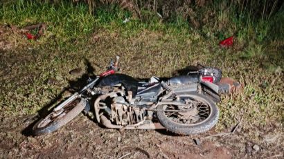 Motociclista fica ferido após queda na BR-282 em Ponte Serrada