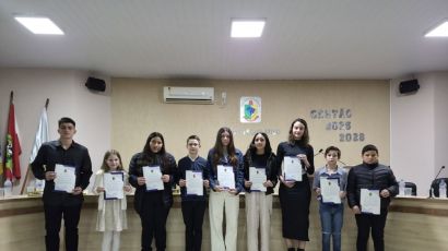 Entre Rios elege novos vereadores mirins no município