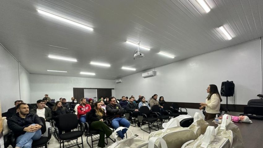 Secretaria Municipal de Saúde inicia nova turma do curso de gestantes em Xaxim