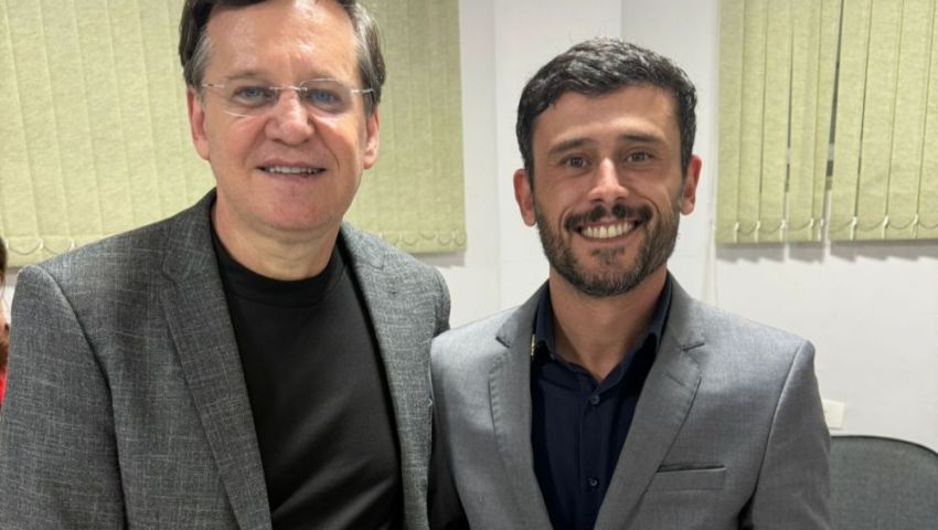 Médico do HRSP é homenageado pela Alesc pelos serviços prestados à população