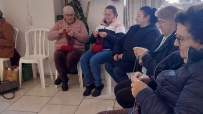 Idosas do Programa de Envelhecimento Ativo entregam mais de 150 gorros ao HRSP