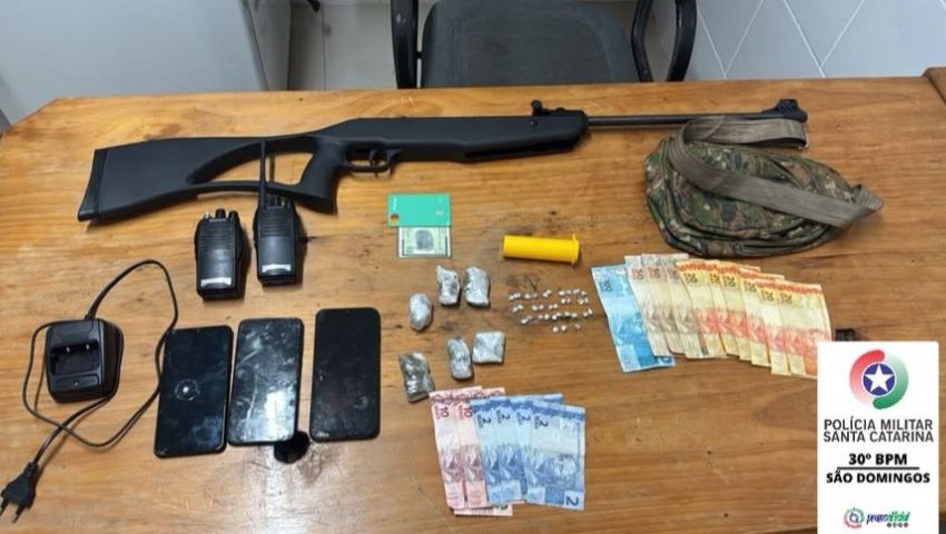 Operação da PM termina com apreensão de drogas e equipamentos em São Domingos
