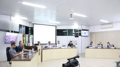 Estradas e saúde marcam debates na sessão da Câmara de Vereadores 