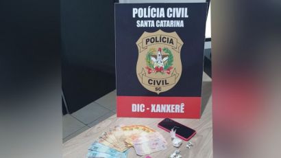 Mulher é presa por tráfico de drogas no Centro de Xanxerê