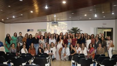 Amai e Acix promovem palestra voltada às mulheres