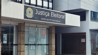 Eleitor tem um mês para ficar em dia com a Justiça Eleitoral e poder votar em outubro