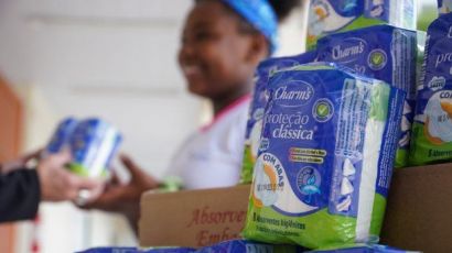 SC inicia distribuição de absorventes para 64 mil estudantes da rede estadual