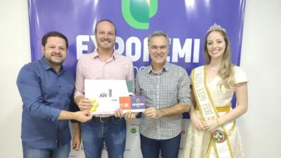 Soberanas da ExpoFemi 2022 cumprem agenda na região