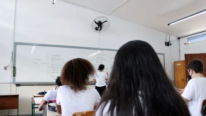 Bolsa Estudante: saiba como informar a conta bancária na escola para receber o auxílio