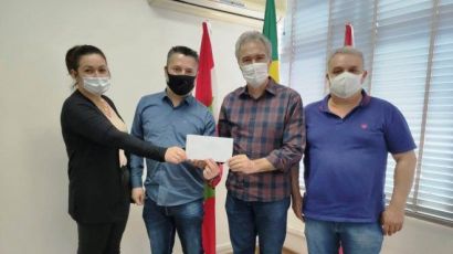 Secretaria de Assistência Social recebe segunda remessa dos cartões do SC