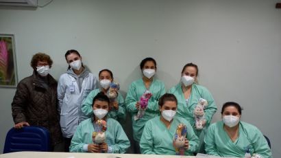 Homenagem é realizada para as mães da UTI Neonatal do HRSP