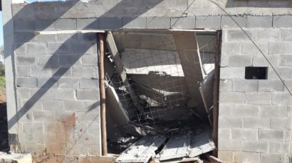 Laje em construção desaba sobre trabalhadores no distrito industrial de Xaxim