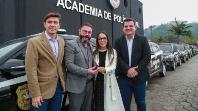 Delegacia Regional de Xanxerê recebe nova viatura