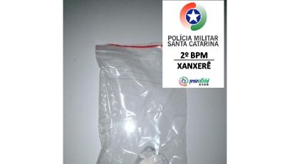 PM apreende substância análoga a maconha com jovem no Centro de Xanxerê