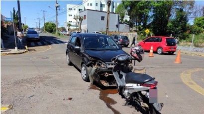Motociclista fica ferido em acidente no Centro de Xanxerê