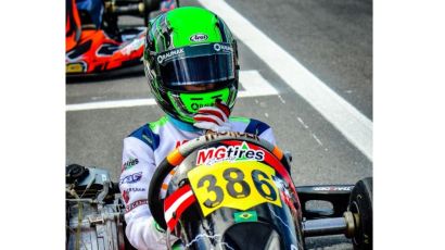 Piloto Gabriel Moura na disputa em várias competições de kart brasileiro e mundial