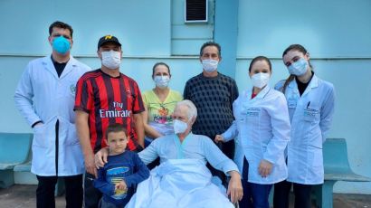 Paciente cardiológico do HRSP recebe familiares e agradece o atendimento do hospital