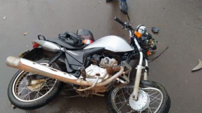 Motociclista fica ferido em acidente no São Pedro