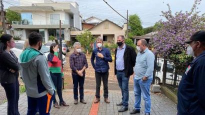 Deputado Pedro Uczai visita escolas e conversa com setor de turismo em passagem por Xanxerê