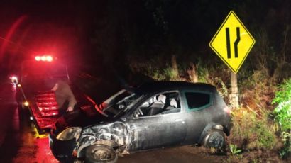 Jovem fica ferido em acidente na BR-282
