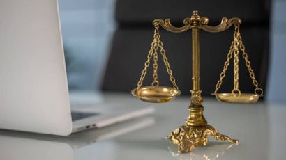 Justiça do Trabalho garante multa por cada empregado do comércio assediado