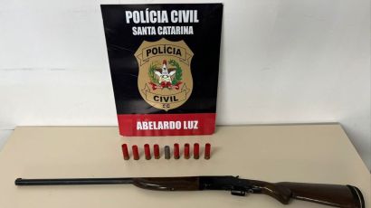 Polícia Civil prende em flagrante homem por porte ilegal de arma