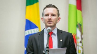 Adrianinho apresenta projeto que institui Política Estadual de Incentivo ao Uso da Energia Solar