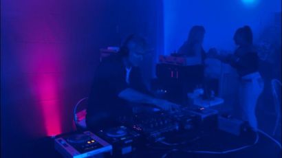 Prefeito de Xanxerê relembra os tempos de DJ em evento beneficente 