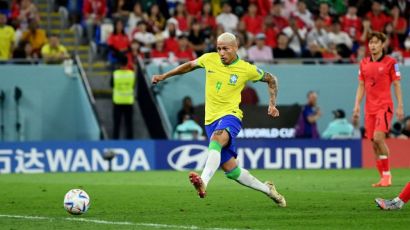 Brasil goleia Coreia e avança para à próxima fase
