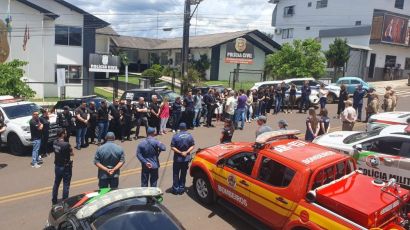 Segurança pública de Xanxerê presta homenagem a delegado e investigador mortos