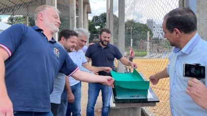 Quadra coberta de vôlei de areia é inaugurada em Xanxerê