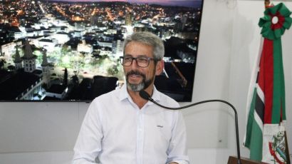 Vereador faz moção com minuta de PL para que município implante a “Creche do Idoso”