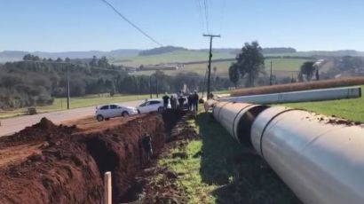 Obras da Casan interrompem trânsito em trechos de Xanxerê e Xaxim