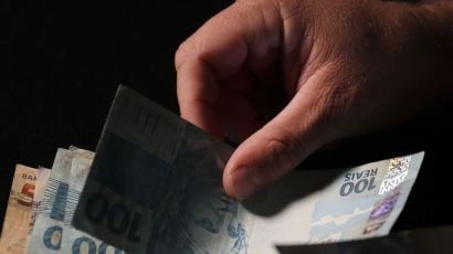 Governo antecipa o pagamento do 13º de beneficiários do INSS