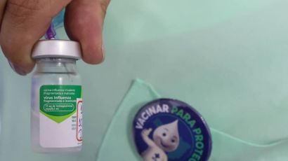 Procura pela vacina da gripe está baixa e aumento de hospitalizações no estado preocupa 