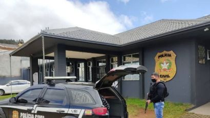 Polícia Civil prende duas pessoas pelo assassinato de um homem em Passos Maia 