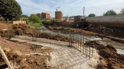 Ponte sobre o rio Xanxerê está sendo construída na Vila União